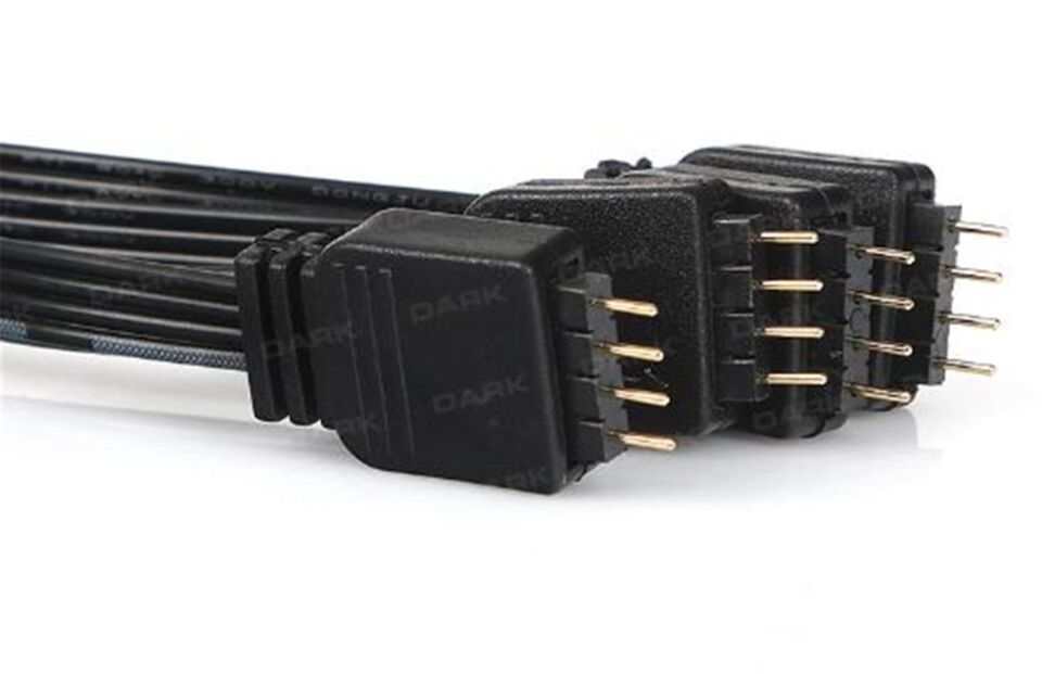 Dark''DKCCBR'' RGB LED Port Çoklayıcı ve Uzatma Kablosu